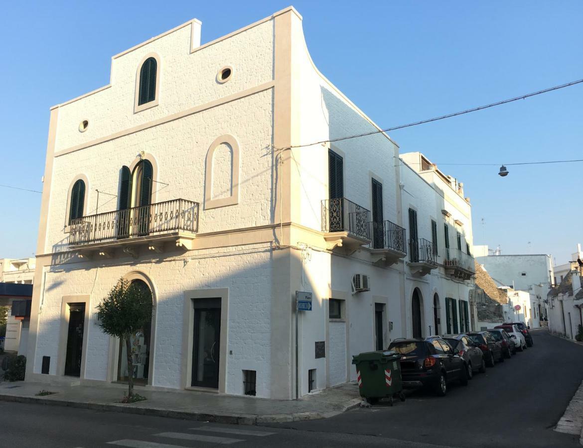 Bed and Breakfast Dimora Don Francesco Альберобелло Экстерьер фото